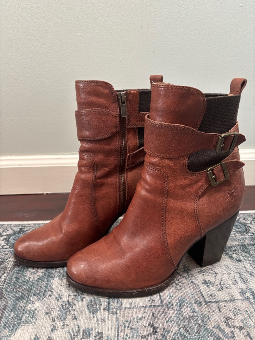 Frye Cognac Leather mid-ankle Heeled Boots with Buckle Straps